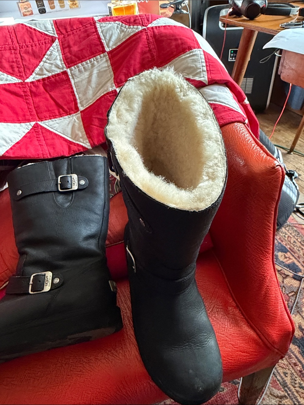 UGG Australia Black Sutter 5678 Leather Buckle Boot - Picture 5 of 9